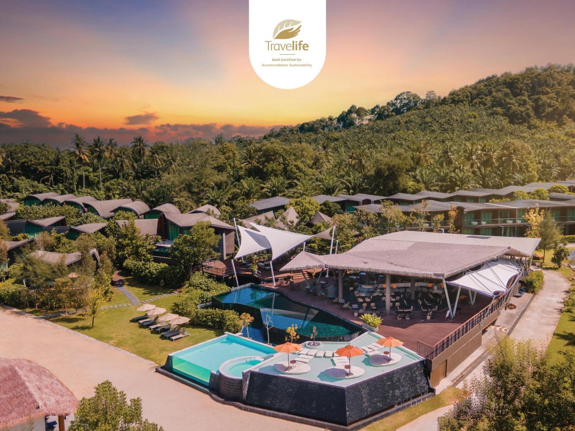 Kalima Resort And Villas Khao Lak Bagian luar foto The Village at Tivolli